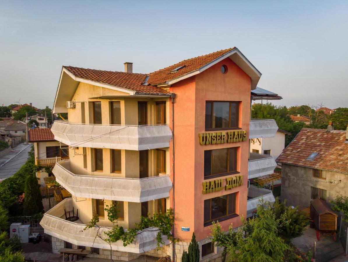 Guest House Nash Dom Kavarna Kültér fotó
