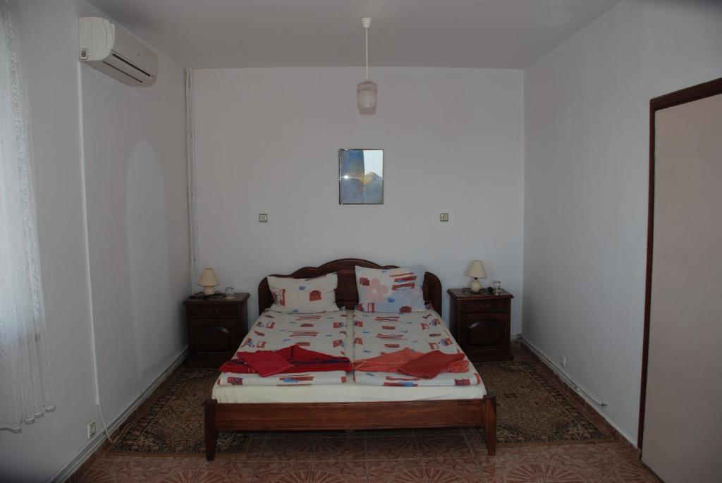 Guest House Nash Dom Kavarna Szoba fotó