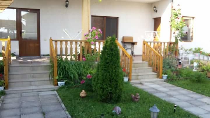 Guest House Nash Dom Kavarna Kültér fotó