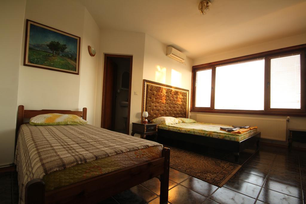 Guest House Nash Dom Kavarna Kültér fotó