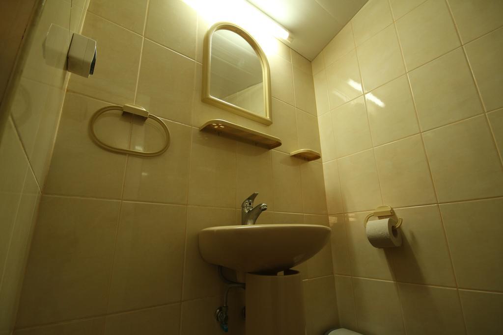 Guest House Nash Dom Kavarna Kültér fotó